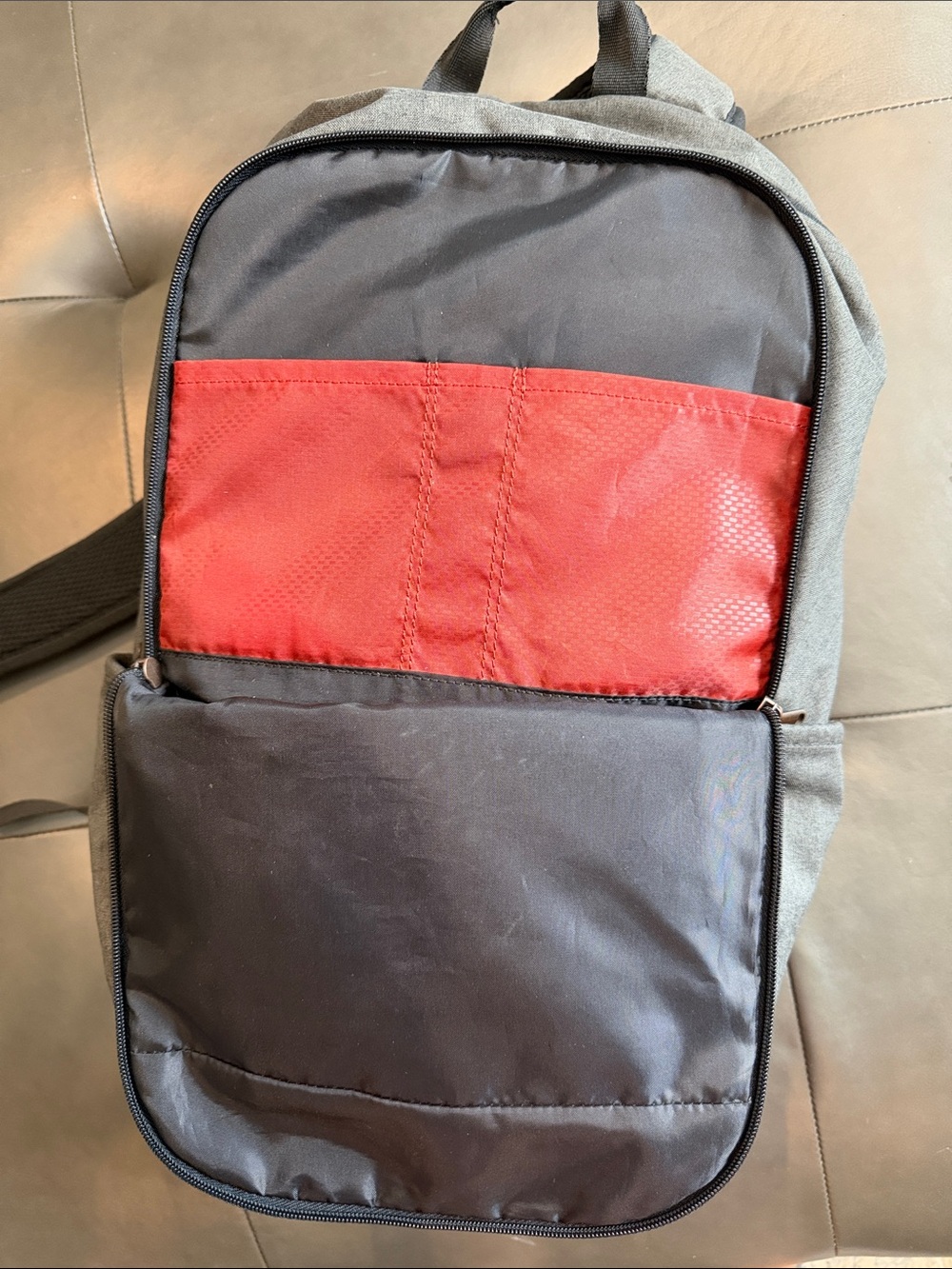 Caselogic Gray Everyday Backpack - Men's - Picture 6 of 7